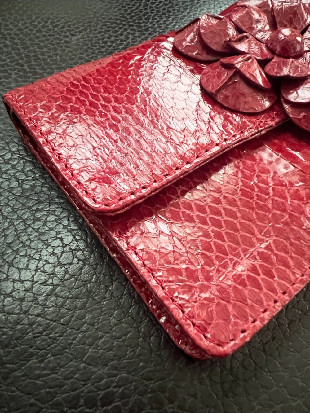 Python Snakeskin Exotic Leather Floral Mini Clutch Wallet/ WOC - Picture 7 of 7